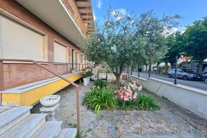 PORZIONE DI BIFAMILIARE A GIULIANOVA