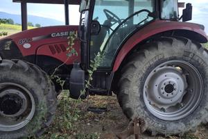 Trattore Case IH Farmall 85A (08/2014) 275 ore 4WD