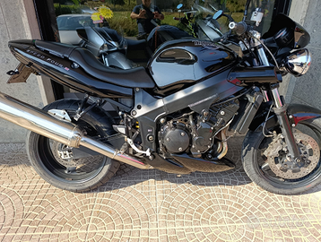 Triumph Speed Four 600
