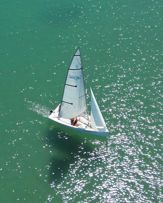 Corsi di vela su deriva e catamarano