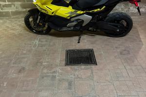 XADV 700 edizione limitata