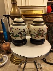 vasi/urne in porcellana cinese con base