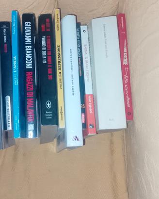 libri vario genere 