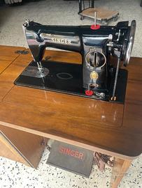 Macchina da cucire Singer 15M originale con mobile