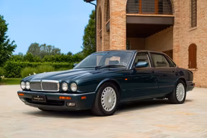 Jaguar XJ6 3.2 MANUALE JAG00085