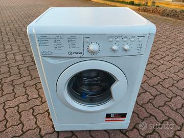 LAVATRICE INDESIT 7 KILI A++ 1000 GIRI , CONSEGNA 