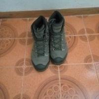 scarponi da montagna 