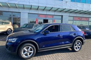 AUDI Q2 35 TDI quattro S tronic Business