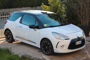 Citroen DS3 - DS3 1.4 hdi Just Black 70cv