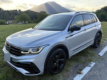 VW Tiguan 11/2022 1.5 dsg R-Line
