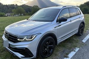 VW Tiguan 11/2022 1.5 dsg R-Line