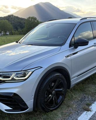 VW Tiguan 11/2022 1.5 dsg R-Line