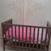 Culla IKEA con materasso originale – Ottime condiz