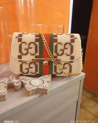 pochette