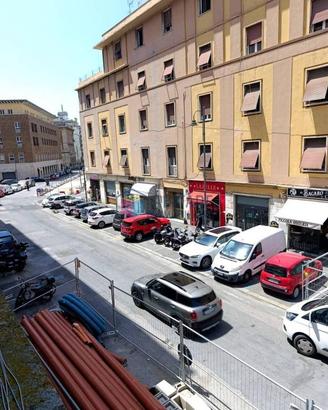 Immobile di 300 m² a Livorno