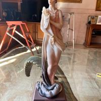 Statua capodimante porcellana