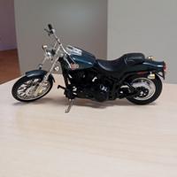 Harley Davidson modellino moto 1:18 Maisto