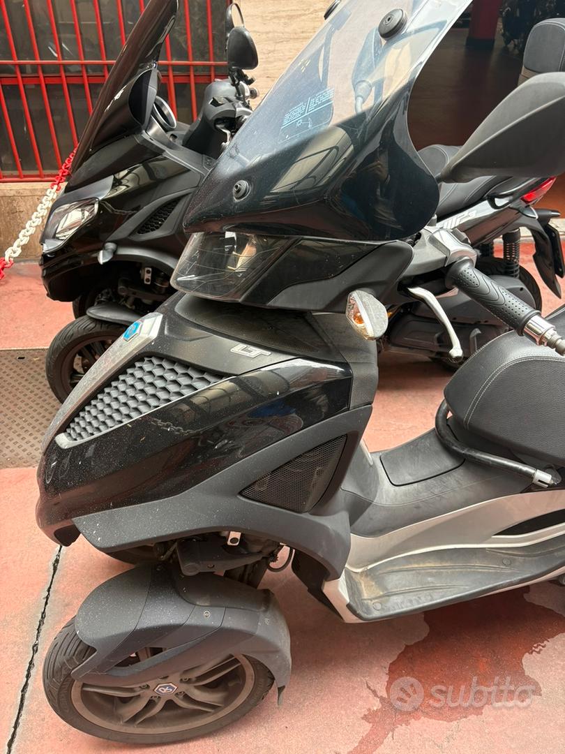 Piaggio Mp3 300 Scooter A Tre Ruote Prezzi Usato Varese Mp3 300