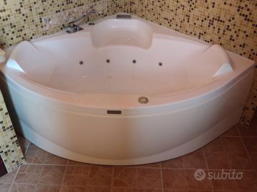 Vasca idromassaggio GrandForm