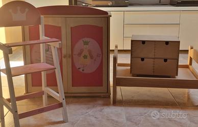 Mobili in legno per bambole