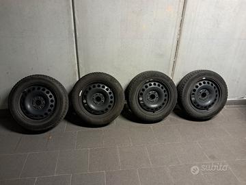 Kit 4 ruote completo 205/55 R16 invernali 