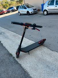 monopattino ninebot E2pro