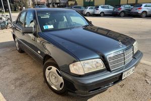 Mercedes-Benz Classe C 180