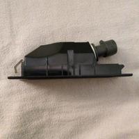 LUCE FANALINO TARGA POSTERIORE PER ALFA ROMEO 147 