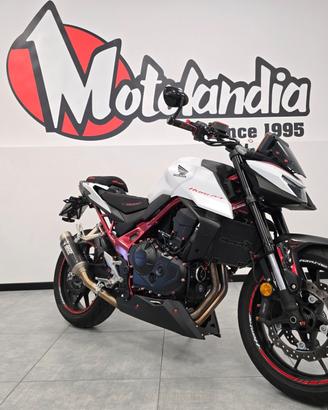 Honda Hornet 750 2025