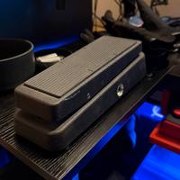 Dunlop cry baby wah wah