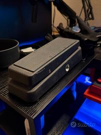 Dunlop cry baby wah wah