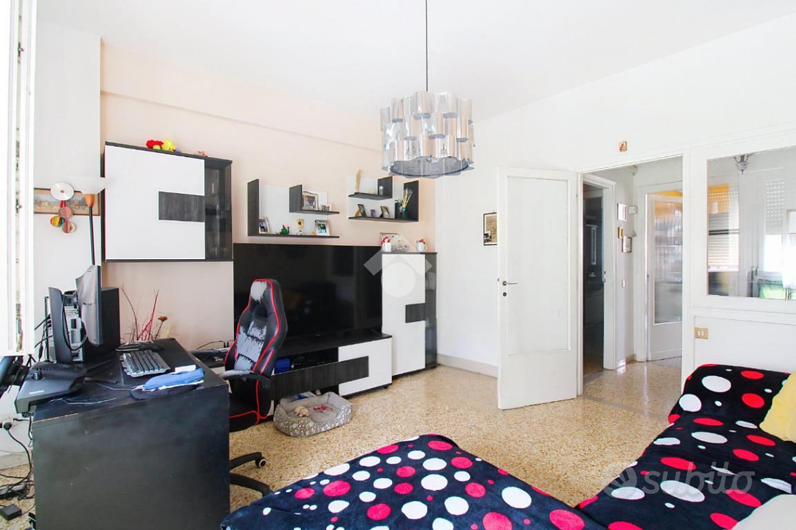 4 LOCALI A PISA