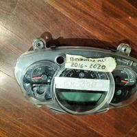 STRUMENTO CONTACHILOMETRI BEVERLY 300