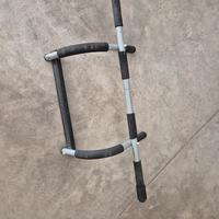 Barra per trazioni da porta o barra multifunzione
