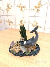 Decorazioni con delfini