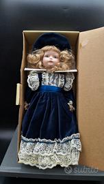 Bambola porcellana serie ricci e capricci