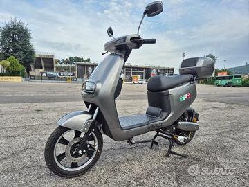 Velocipede-elettrico ecobiker -solo 1 km