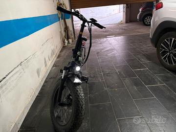 Jeep Fold FAT E-Bike NON PERDETE IL MOMENTO