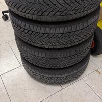 4 pneumatici 4 stagioni compl. di cerchi fiat 600