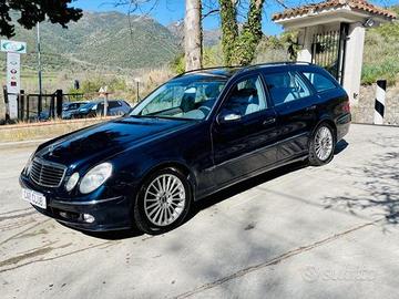Mercedes E 270 CDI Station Wagon Avantgarde N1 My'