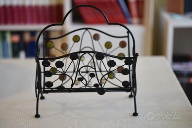 Porta riviste in ferro battuto