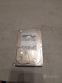 Hard disk Hitachi sata HD721010SLA360 1 Tera