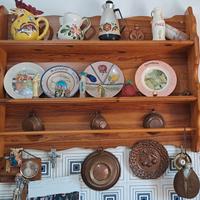 Piattaia, mensola a muro