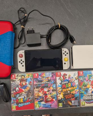 Nintendo switch oled + 4 giochi di Mario