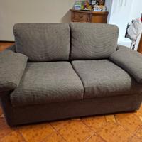 divano piccolo 2 posti in tessuto