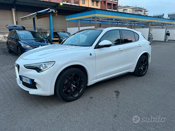 Alfa Romeo Stelvio Quadrifoglio