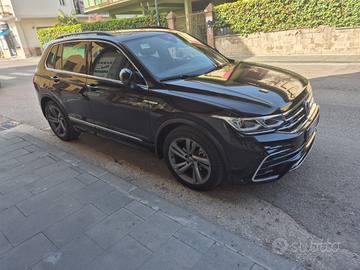 Volkswagen Tiguan R-line 2.0 Tdi 150cv