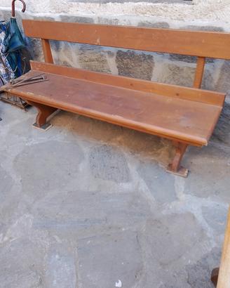 panca in legno molto bella 