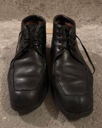 Stivaletti uomo taglia 42,5 colore nero ottimi