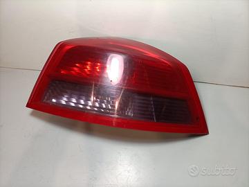STOP FANALE POSTERIORE DESTRO RENAULT Vel Satis Be